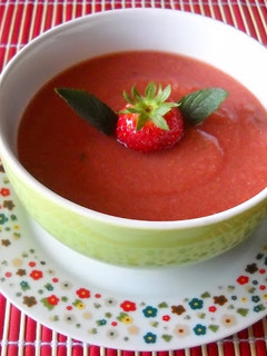 Una foto de Fresas en gazpacho