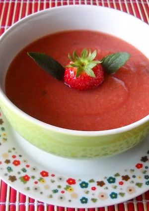 Una foto de Fresas en gazpacho