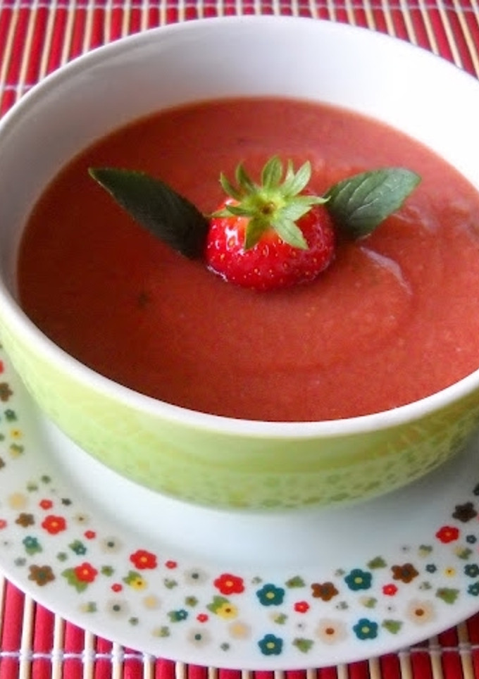 Una foto de Fresas en gazpacho
