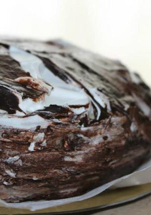 Una foto de Torta de chocolate negro y mousse de chocolate blanco