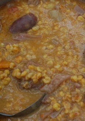 Una foto de Locro de trigo