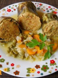 Una foto de Alcachofas rellenas de atún en escabeche