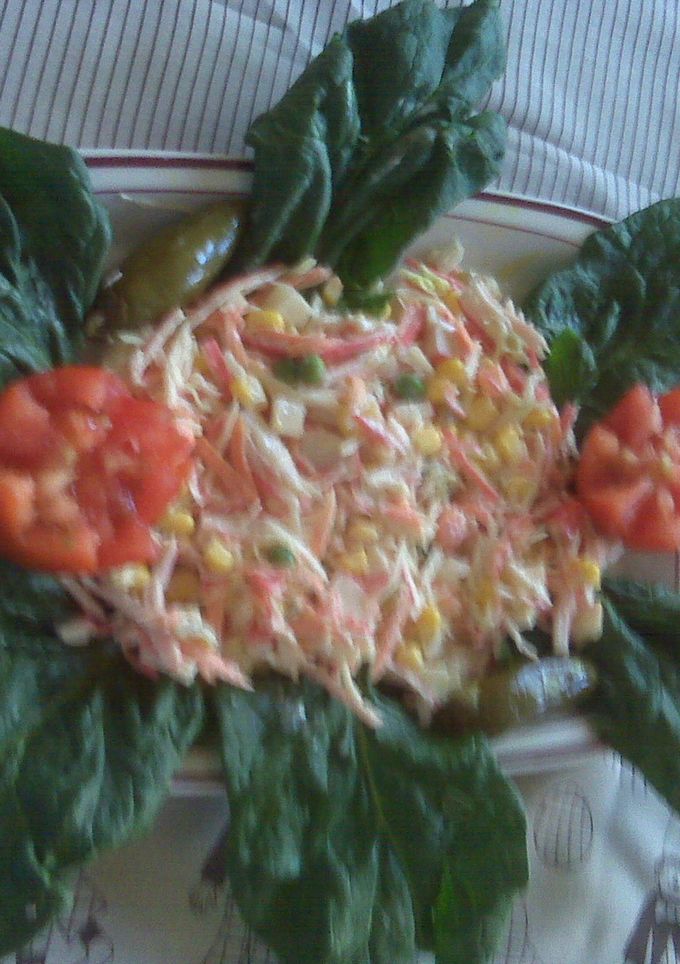 Una foto de Ensalada de surimi