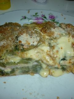 Una foto de Pencas de acelga rellenas al horno