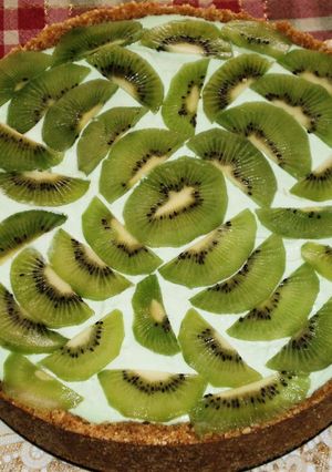 Una foto de Cheesecake limonizado con kiwi sin horno