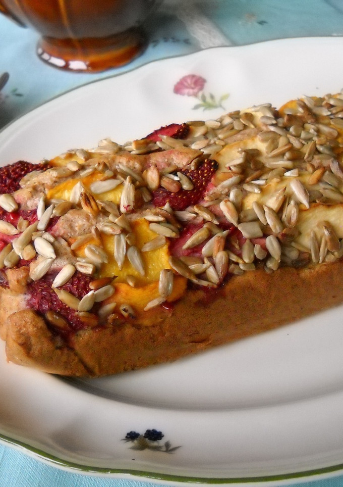 Una foto de Cake de frutas variadas
