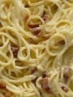 Una foto de Salsa Carbonara