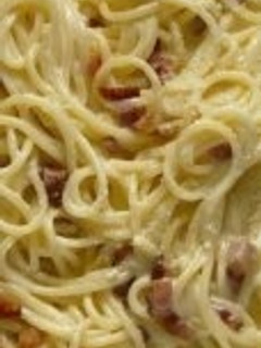 Una foto de Salsa Carbonara