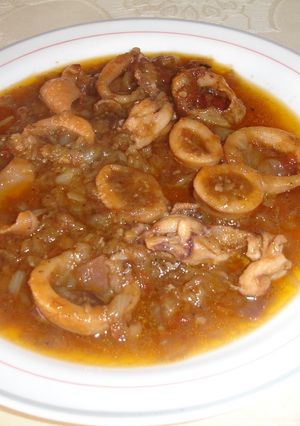 Una foto de Calamares en su tinta (Alicante)