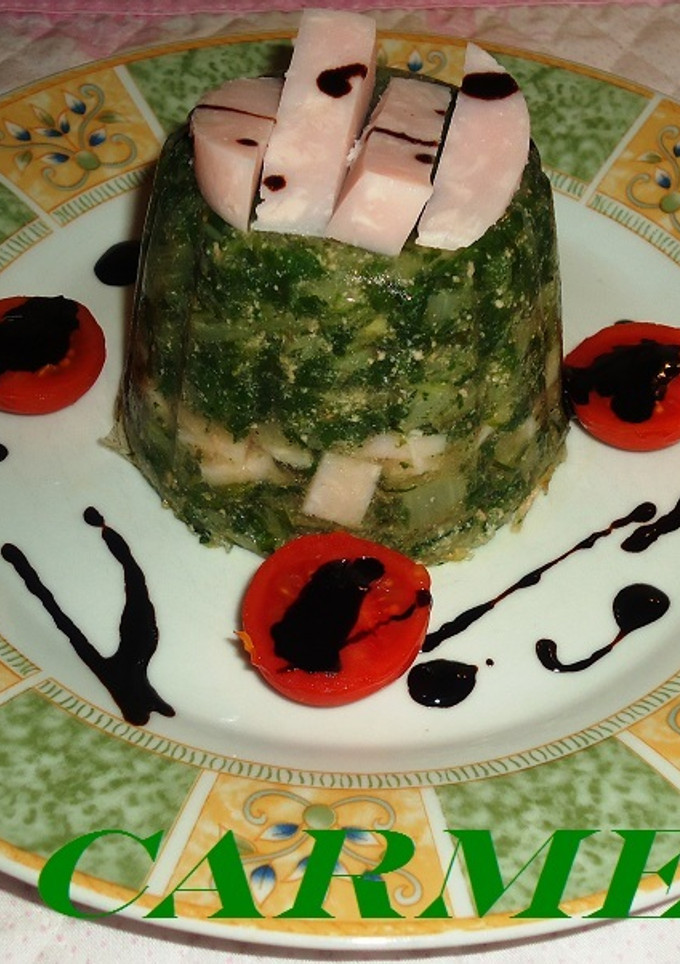 Una foto de Timbal de acelgas y pavo