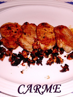 Foto principal de Solomillo de cerdo asado con nueces crujientes