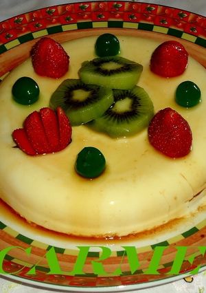 Una foto de Pastel de requesón y frutas