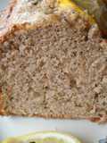 Bizcotela con té de limón y semillas de amapola
