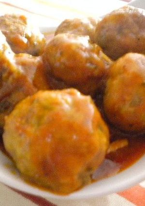 Una foto de Albóndigas con verduras y setas