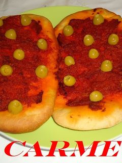 Una foto de Coca de sobrasada