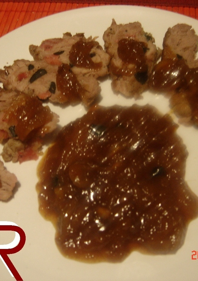 Una foto de Solomillo trufado con cebolla caramelizada al Pedro Ximénez