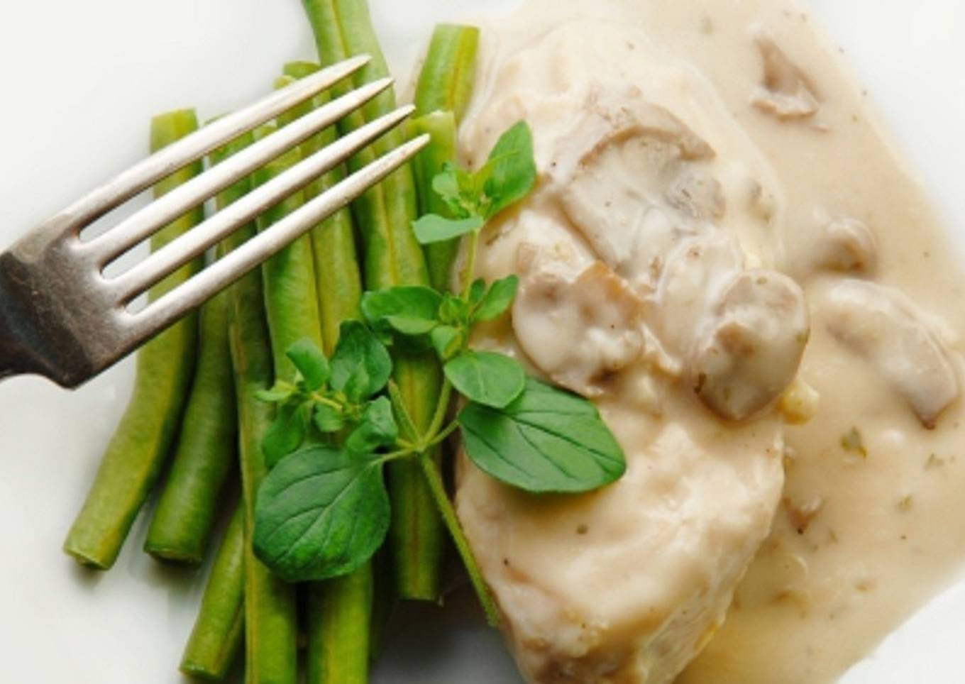 Champiñones con salsa