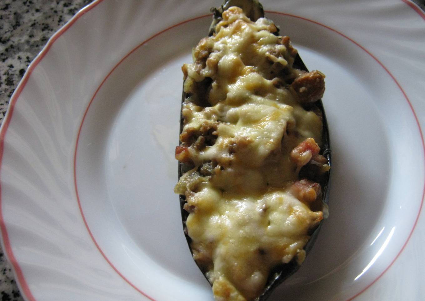Berenjenas rellenas de carne y setas<br />