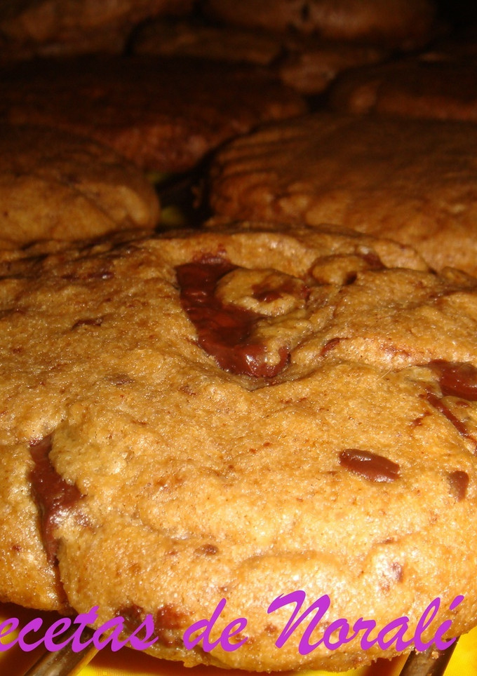 Una foto de Almond butter chocolat chip cookies
