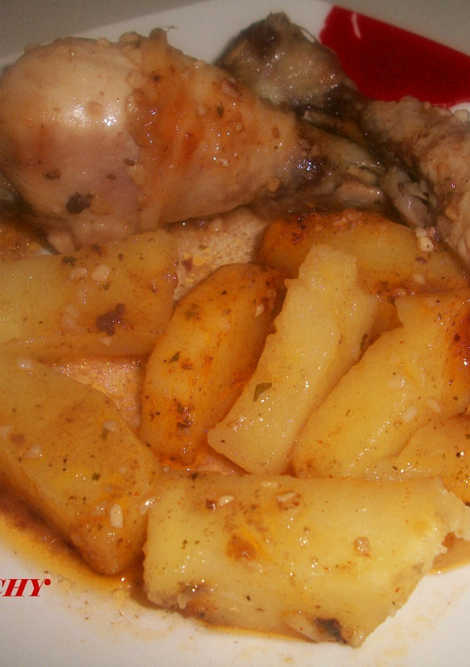 Una foto de Guiso de jamoncitos de pollo en microondas