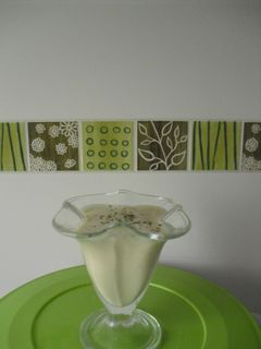 Una foto de Crema de coco y almendras