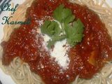 Salsa de carne y tomate con champiñones para pastas