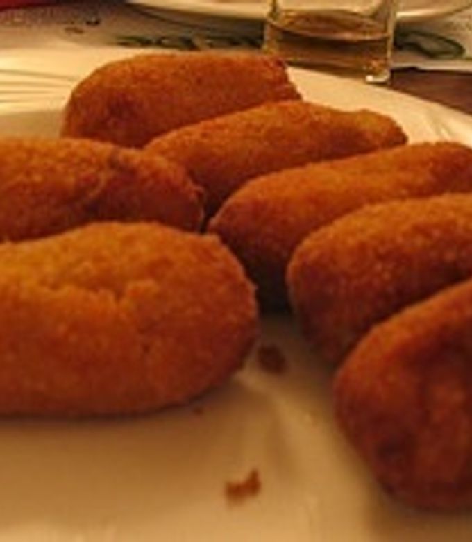 Foto principal de Croquetas caseras de jamón y pollo