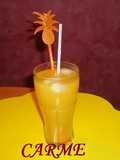 Refresco relajante con naranjada y jengibre