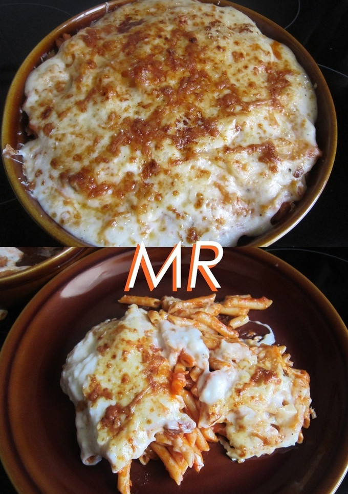 Una foto de Macarrones con bechamel gratinados