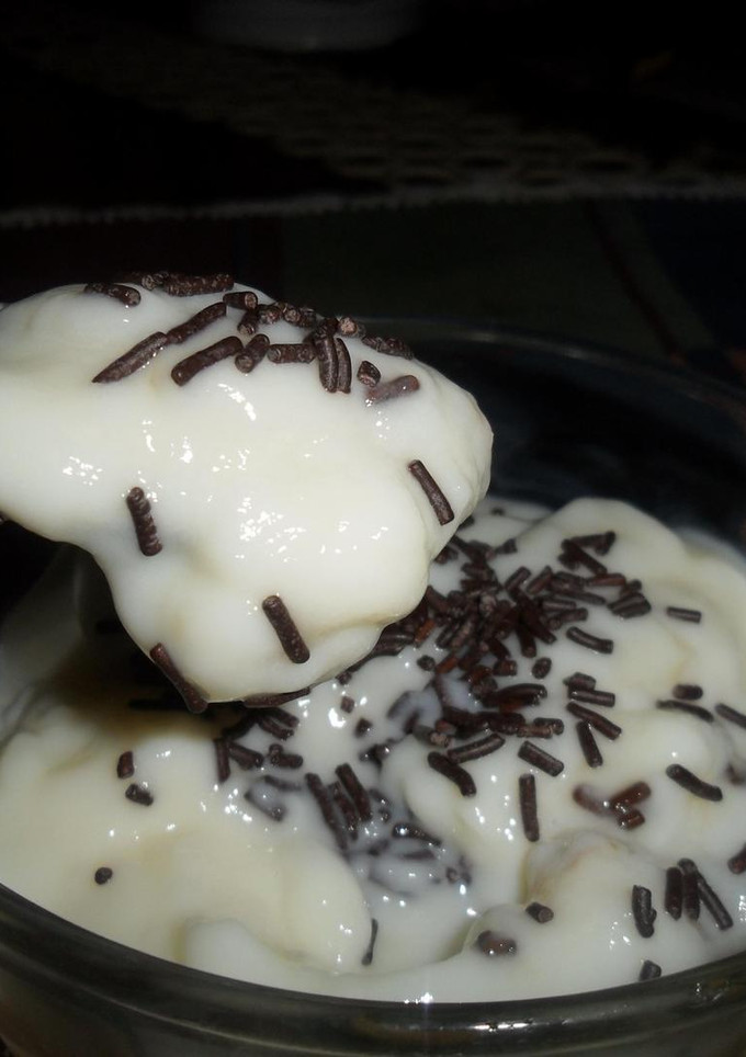 Una foto de Crema de maizena a la vainilla