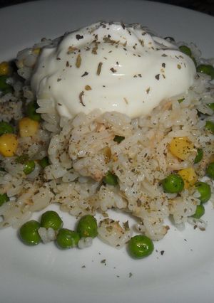 Una foto de Arroz blanco con queso crema