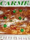 Coca de piñones y cerezas confitadas