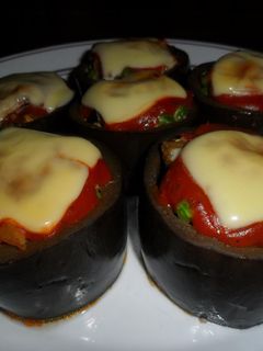 Foto principal de Aros de berenjenas rellenos de guisantes