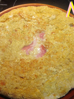 Una foto de Tortilla de patatas rellena