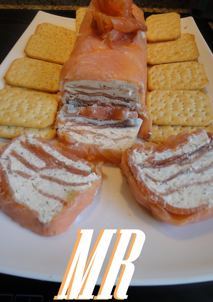 Una foto de Comtessa de salmón