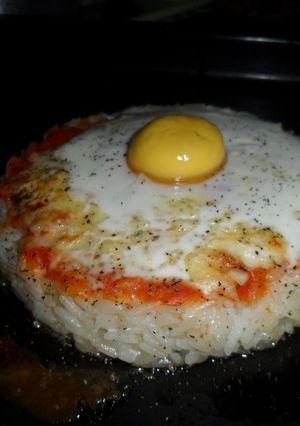 Una foto de Pizzeta de arroz con mozzarella y huevo