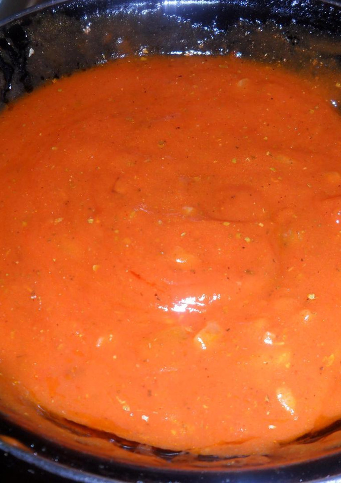 Una foto de Salsa napolitana tradicional