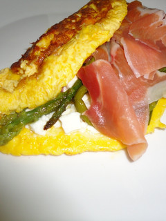 Una foto de Tortilla francesa rellena
