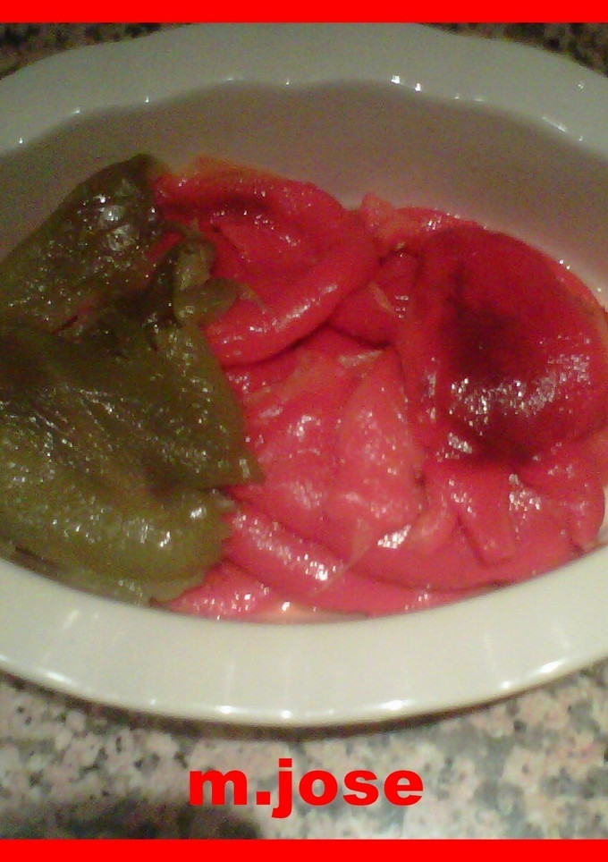 Una foto de Pimientos rojos asados