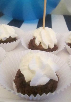 Una foto de Budincitos húmedos de chocolate