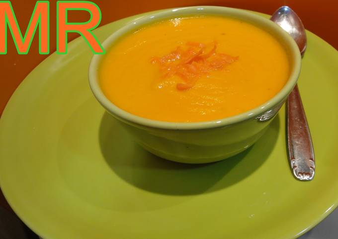Foto principal de Crema de zanahorias y naranja de dieta
