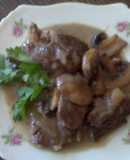Beef with Red Wine and Cream