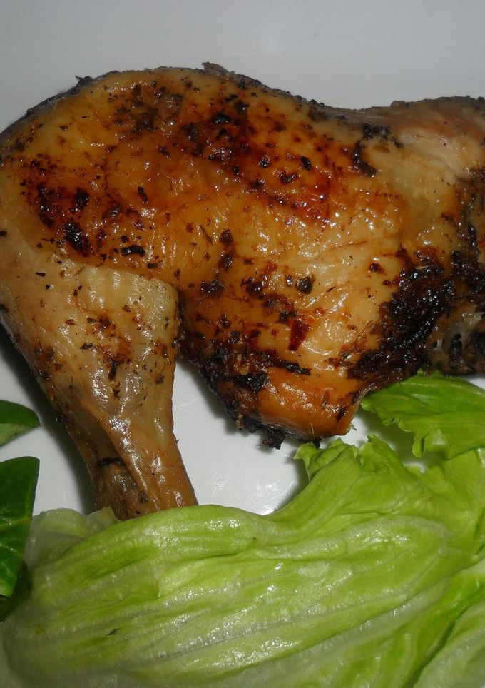 Una foto de Pollo al horno en salsa casik casera