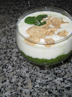 Una foto de kiwi con queso mascarpone