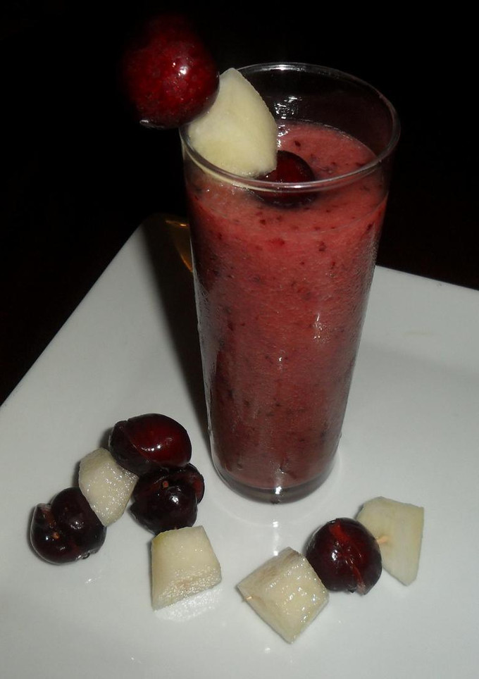 Una foto de Licuado de melón y cerezas