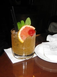 Una foto de Cóctel Mai Tai
