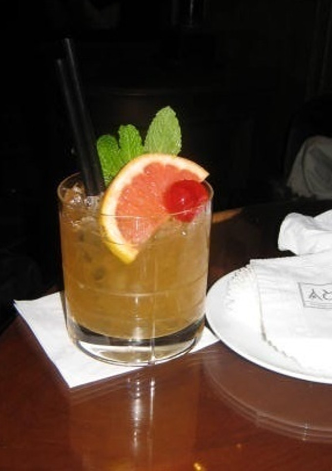 Una foto de Cóctel Mai Tai