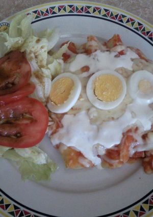 Una foto de Entomatadas rellenas de pollo