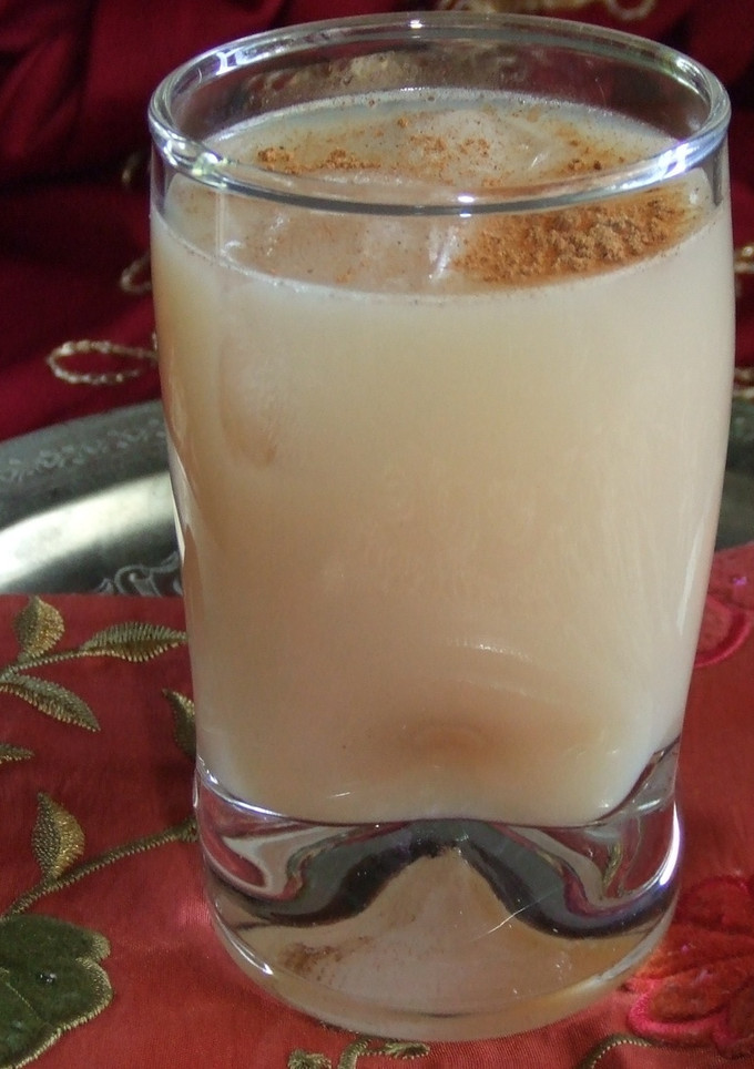 Una foto de Refresco de almendras con azahar