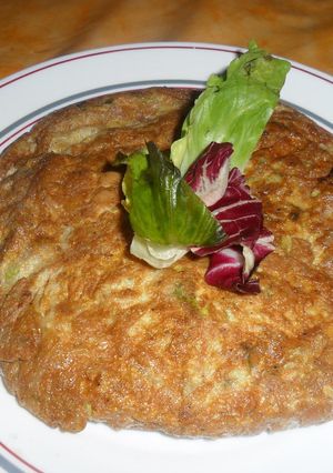 Una foto de Tortilla de cebolla de verdeo 